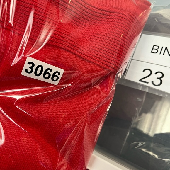 Red Sweater - Picture 7 of 7